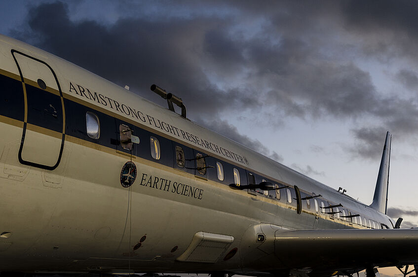 DC-8 with left side inlets of several instruments.