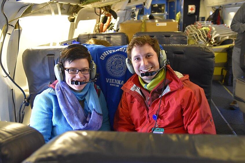 Bernadett Weinzierl (left) and Maximilian Dollner (right) in the DC-8